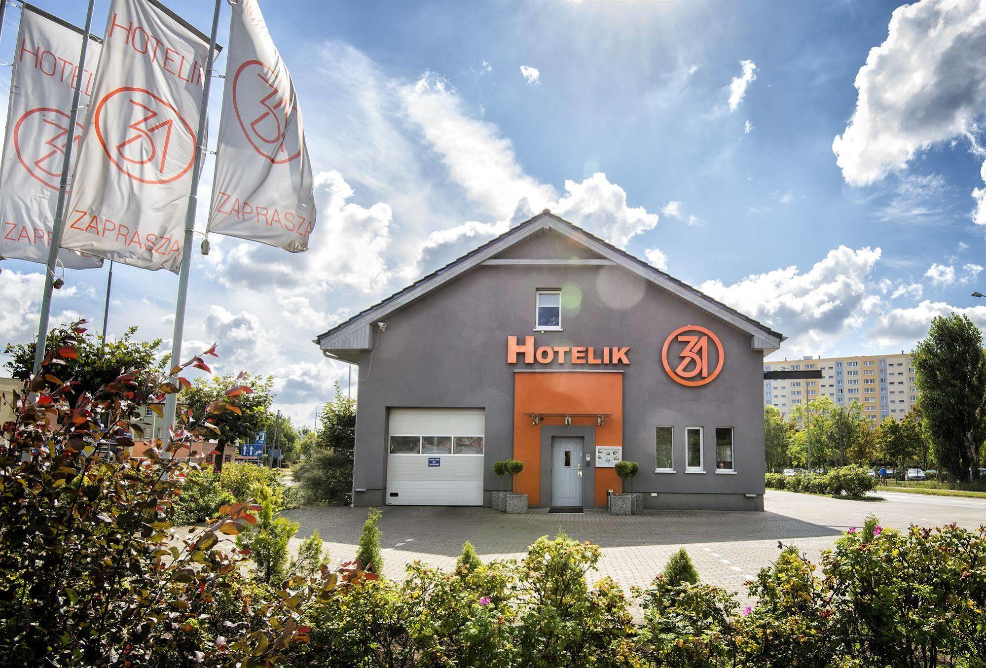 H31 Aparthotel 3*